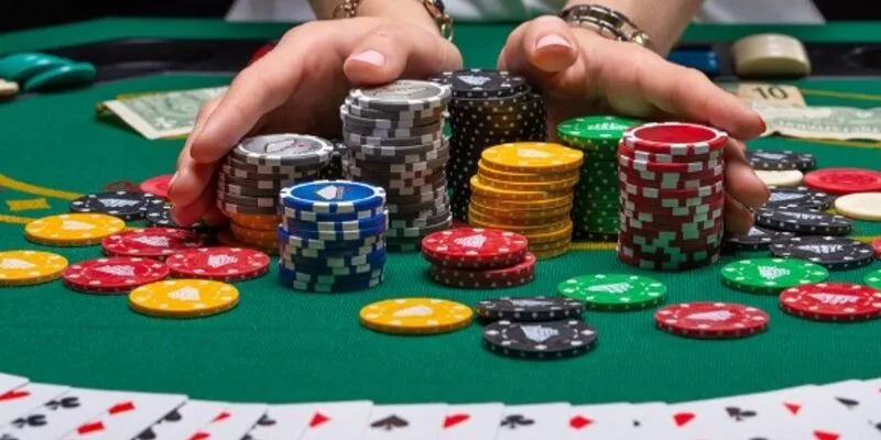 Chế độ chơi thử giúp làm quen trò chơi.