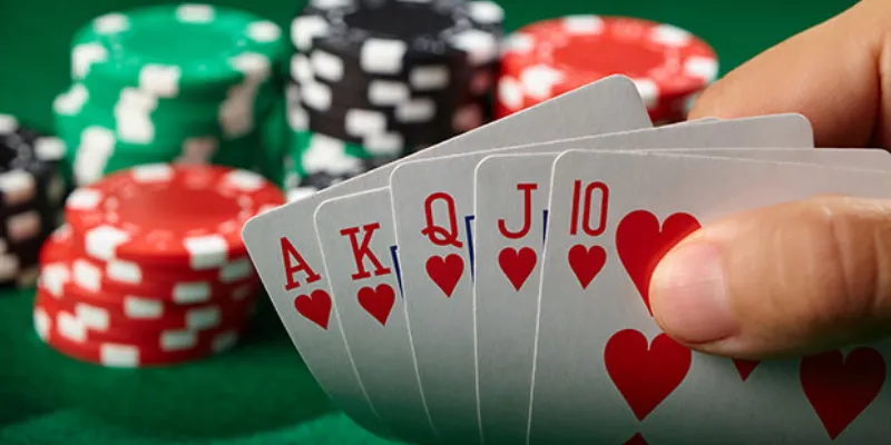 Hướng dẫn chiến thuật Poker đơn giản cho người mới