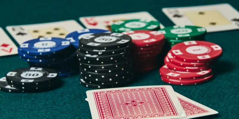 Giới thiệu khái quát về bài Poker